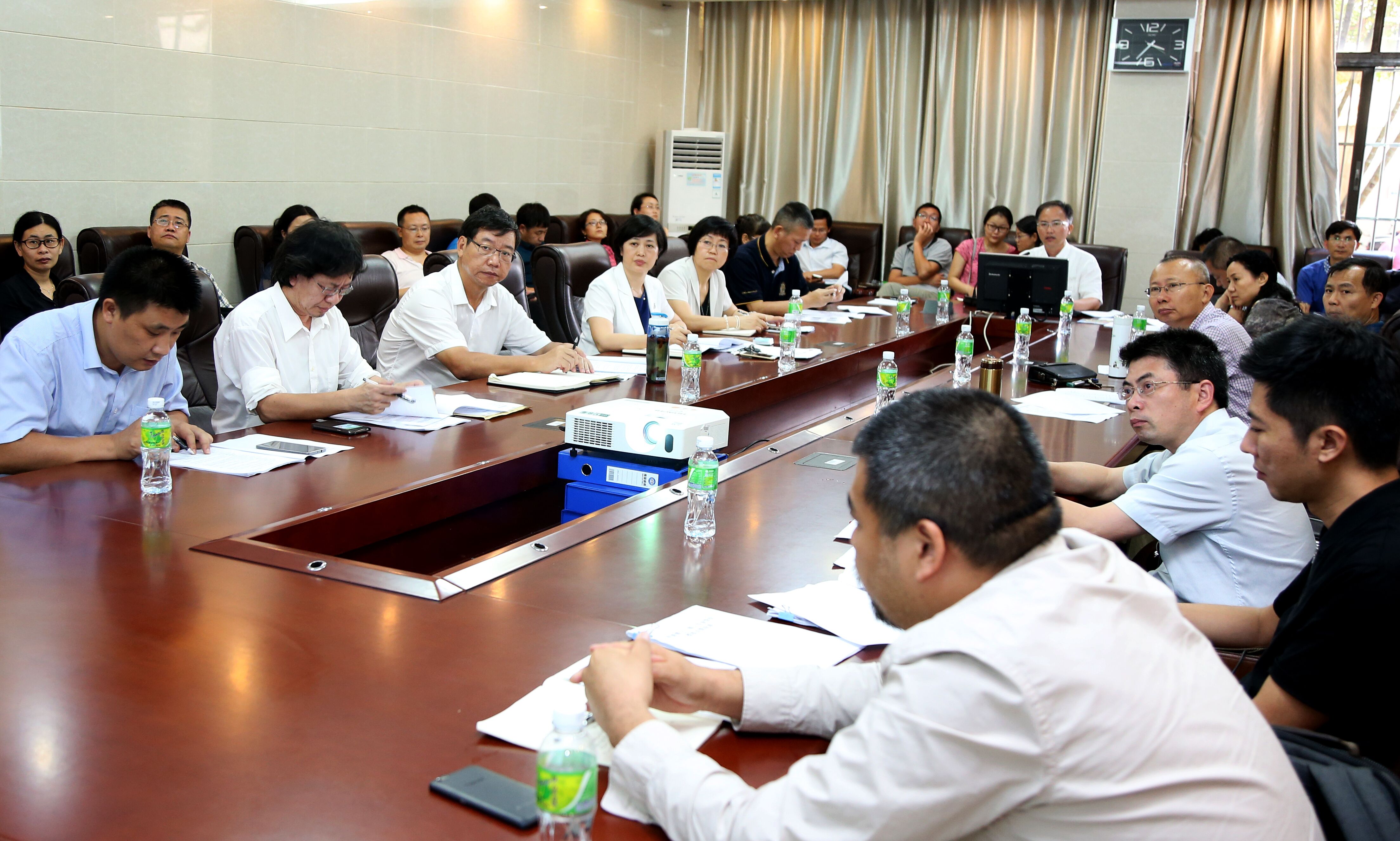 我校召开学位点申报对标评议会