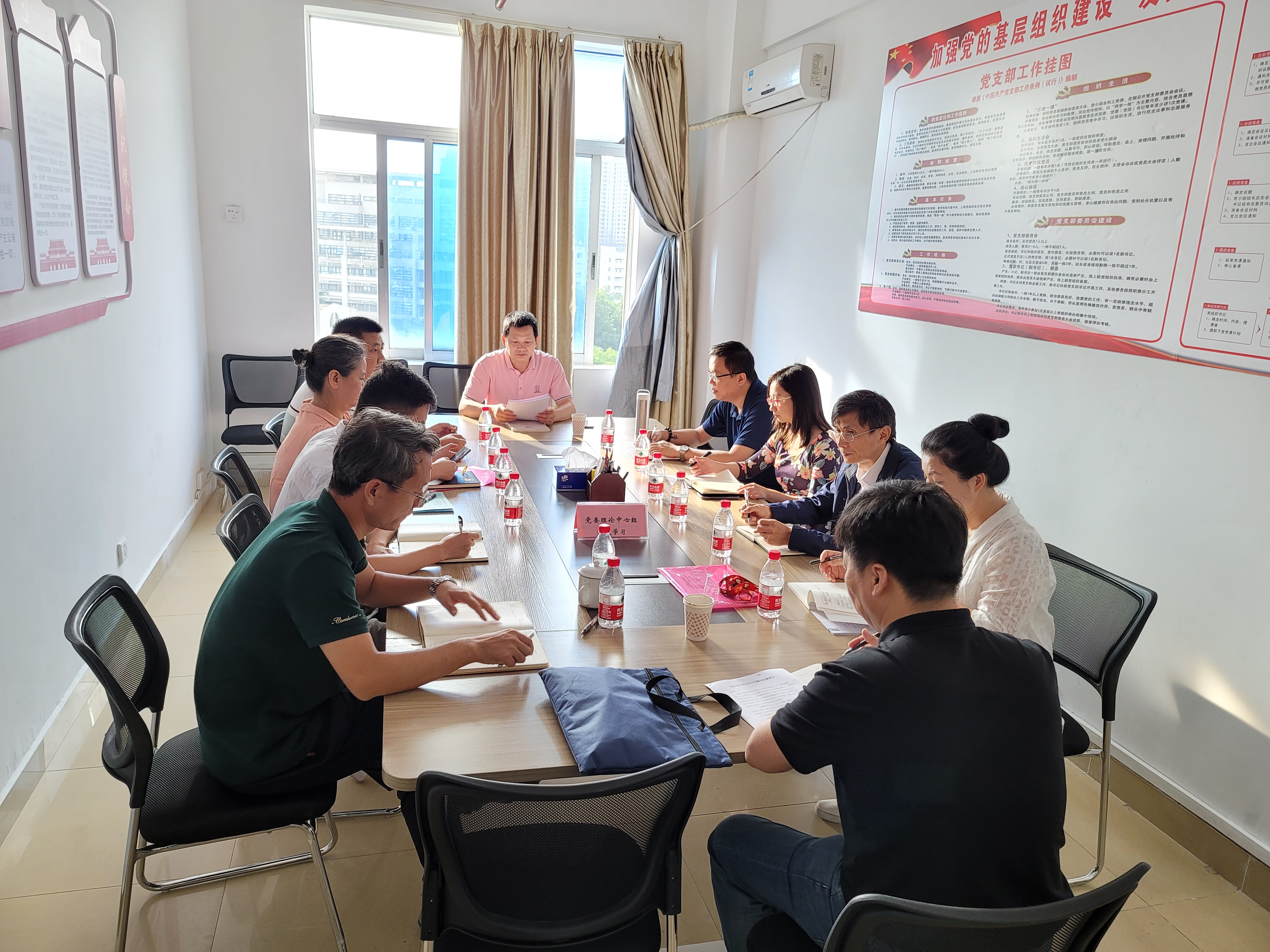 研究生学院党委关于学习传达省委第三巡视组对海南师范大学党委开展省级公共工程领域专项巡视工作动员会议精神情况报告