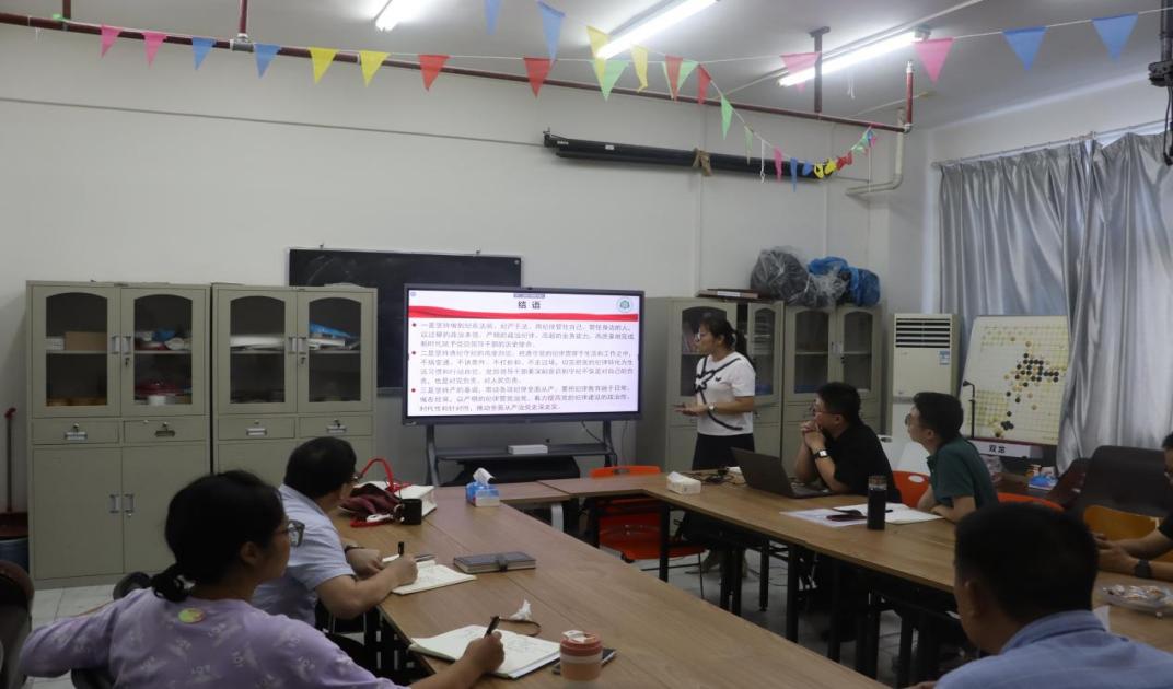 我院开展教工党支部书记讲党课活动